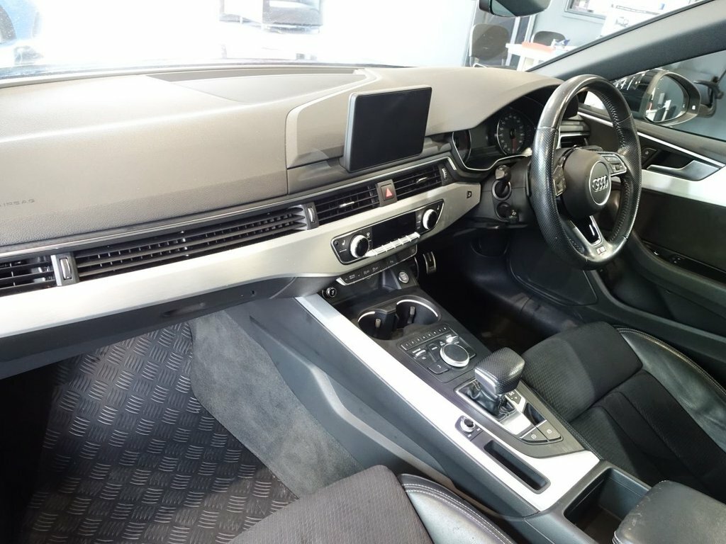 Audi A5 1.4L S Line M444TCS Black #6