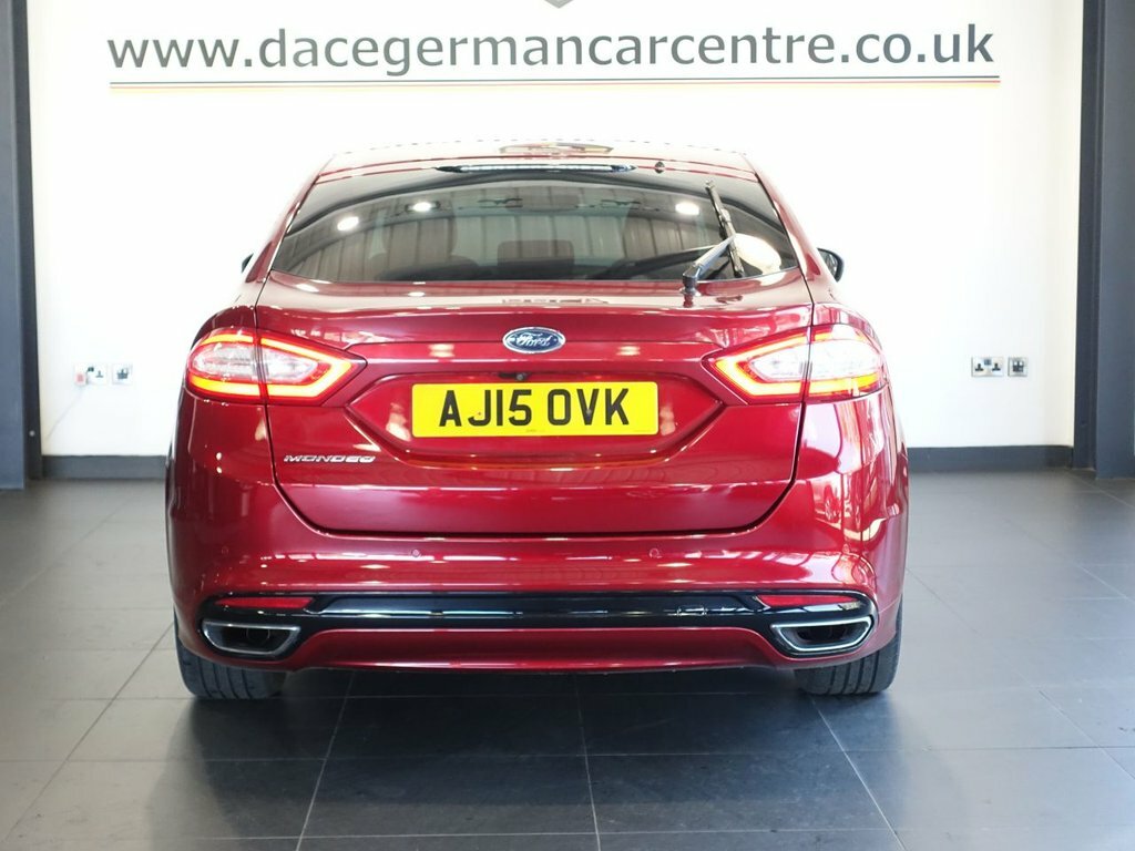 Ford Mondeo 2L Titanium AJ15OVK Red #6