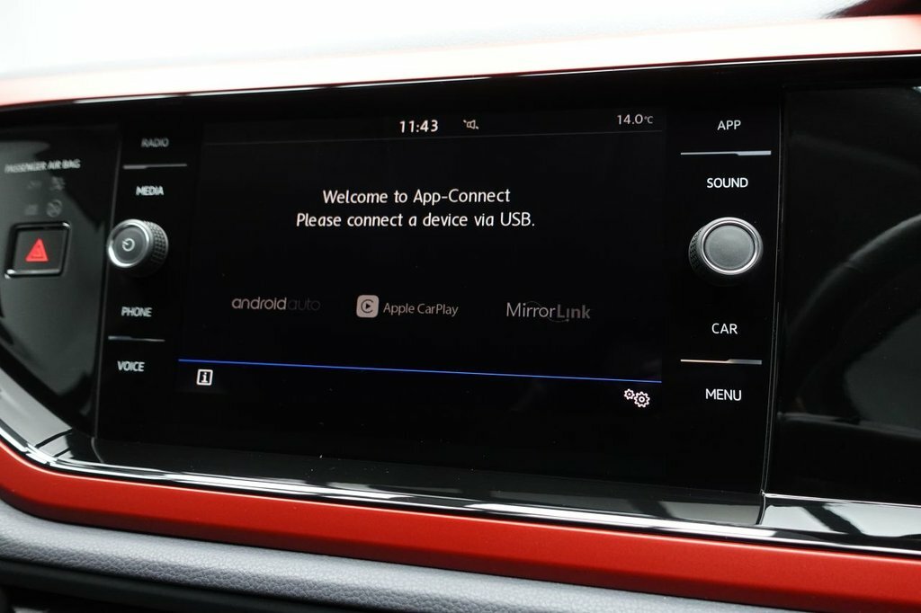 Volkswagen Polo 1L Beats BC18KFO Black #2