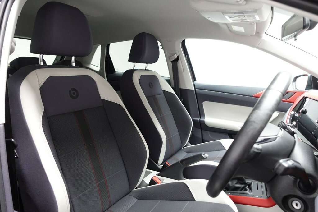 Volkswagen Polo 1L Beats BC18KFO Black #3