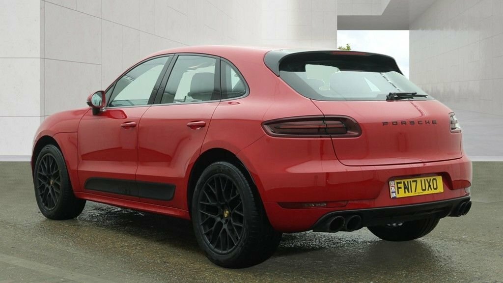 Porsche Macan 3L Gts FN17UXO Red #5