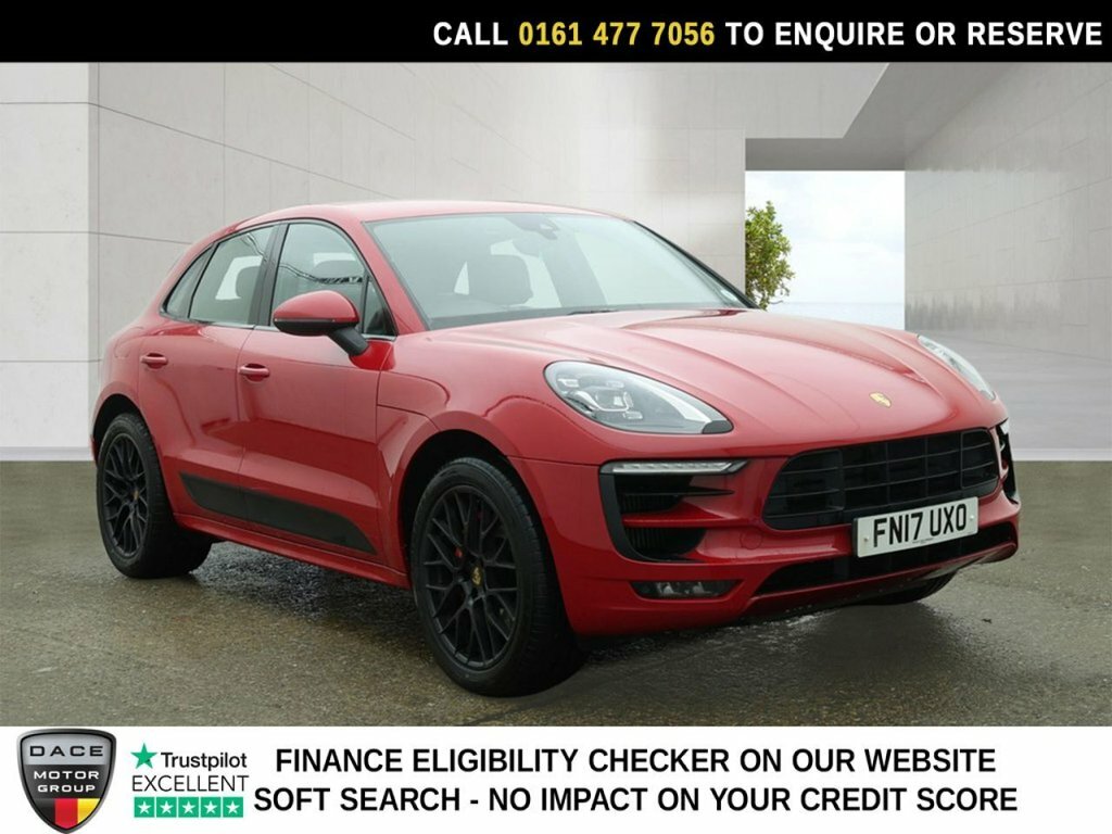 Porsche Macan 3L Gts Red