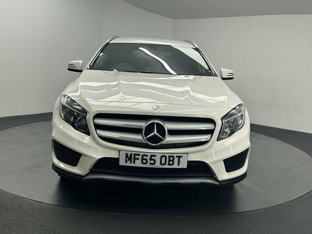 Mercedes-Benz GLA Class 2.1L Amg Line MF65OBT White #4