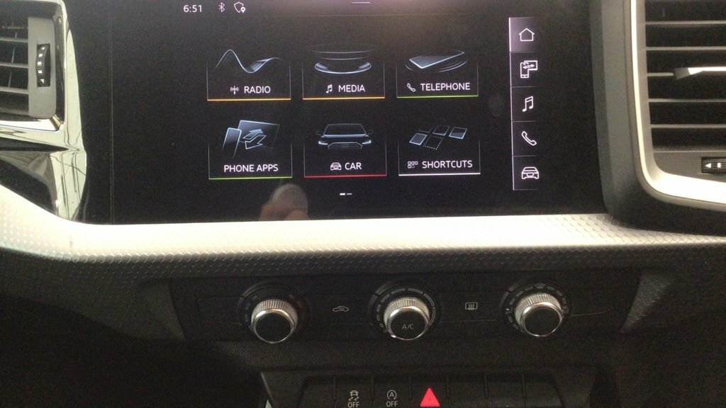 Audi A1 1L Sport CU69ORH Green #3