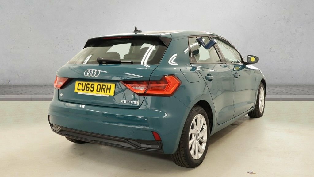 Audi A1 1L Sport CU69ORH Green #6