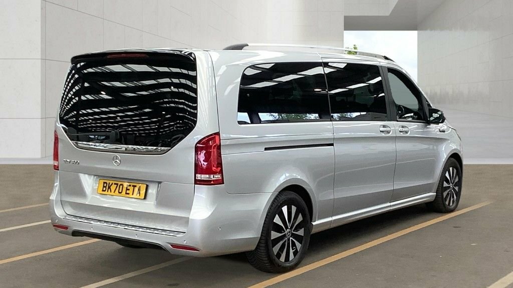 Mercedes-Benz EQV Mpv Black #6