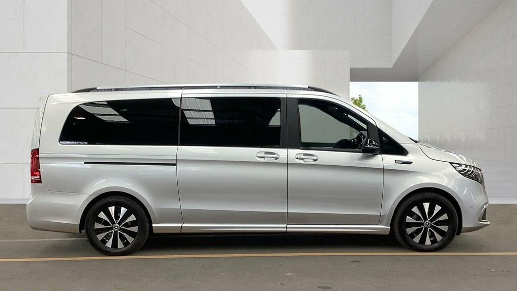 Mercedes-Benz EQV Mpv Black #7