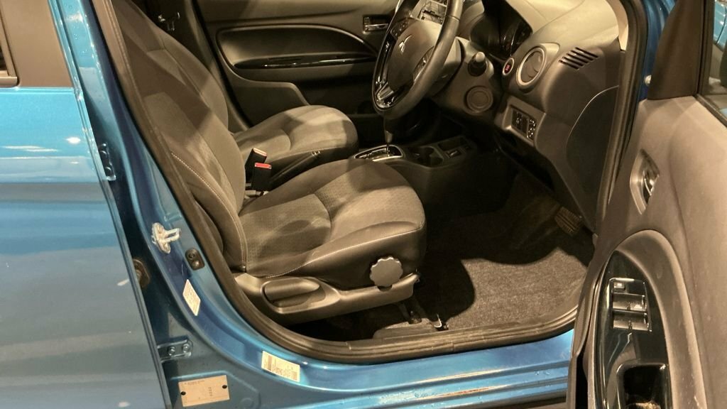 Mitsubishi Mirage 1.2L Juro Blue #2
