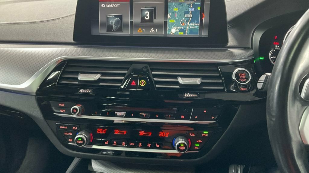 BMW 6 Series Gran Turismo 3L M Sport Blue #2