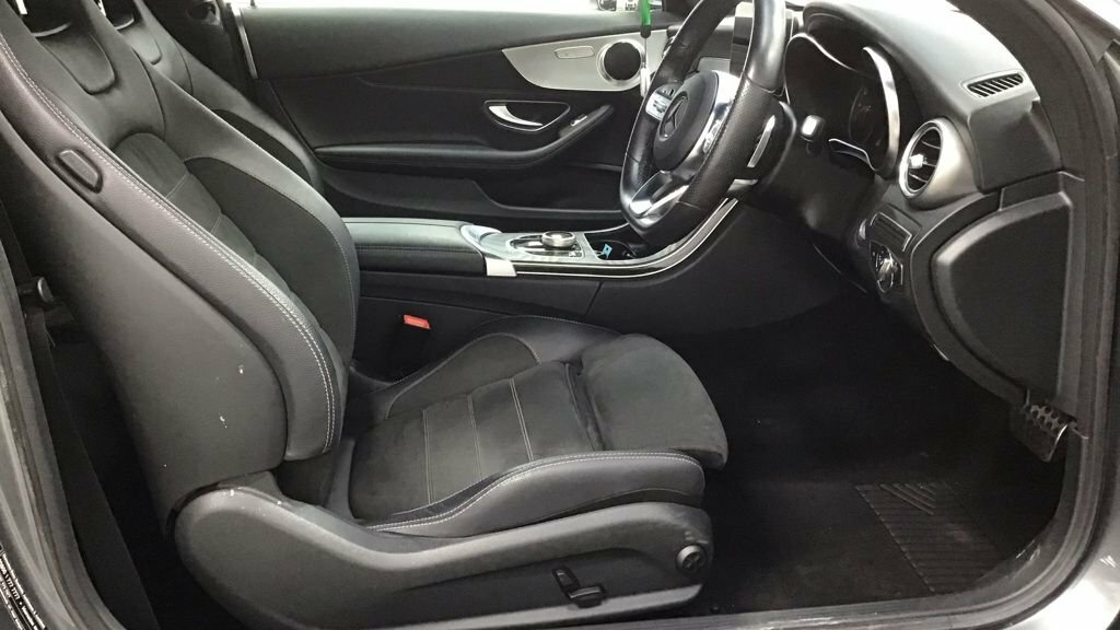 Mercedes-Benz C Class 2L Amg Line Grey #3