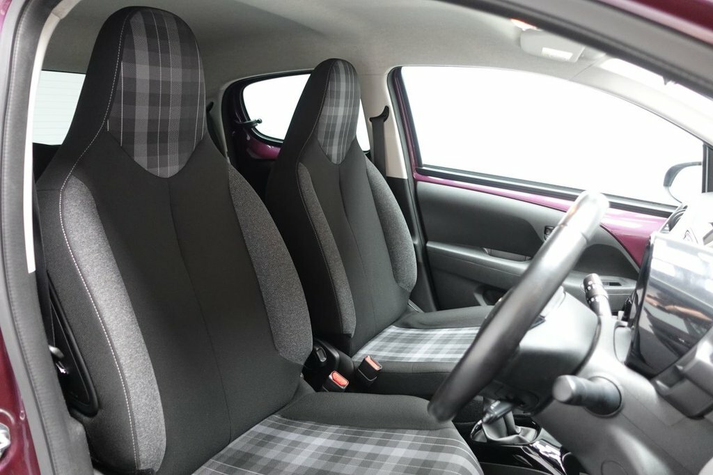 Peugeot 108 1L Allure MJ68BGV Purple #3