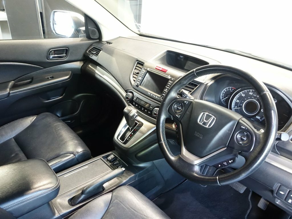 Honda Cr-V 2L Ex FG13EVV White #3