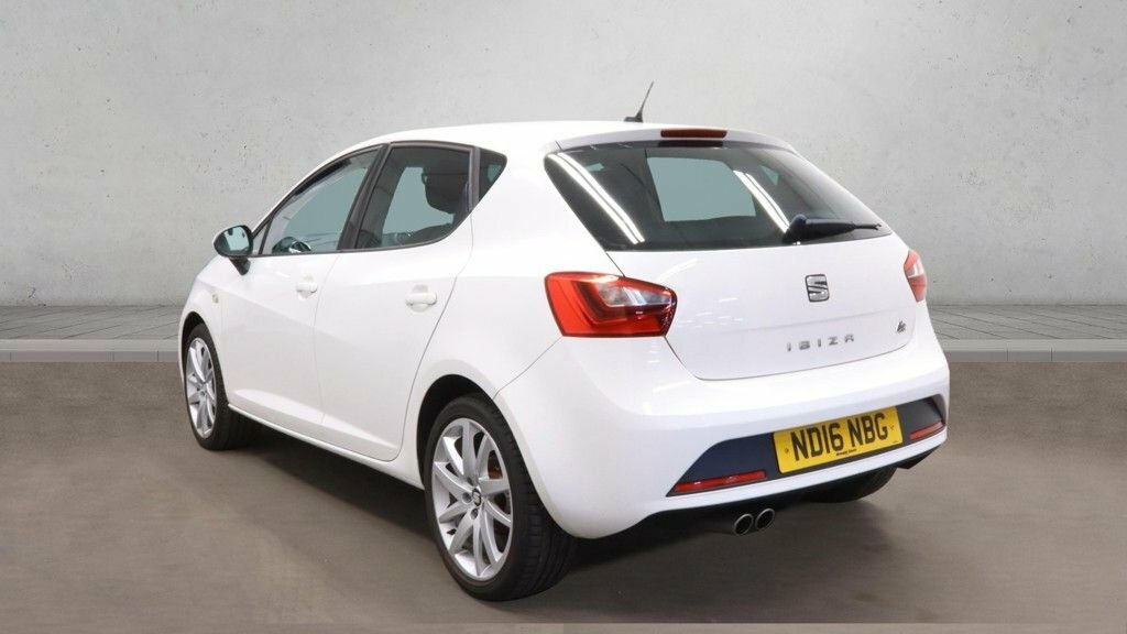 Seat Ibiza 1.2L Fr White #5