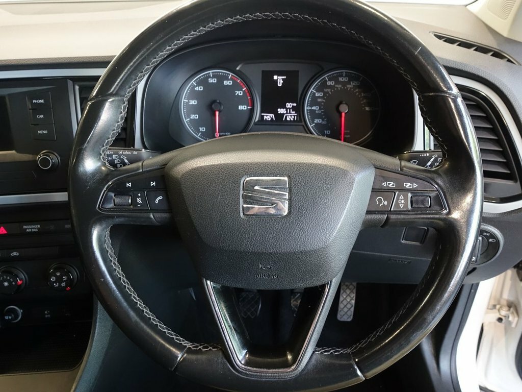 Seat Ateca 1L S DA17MMV White #3