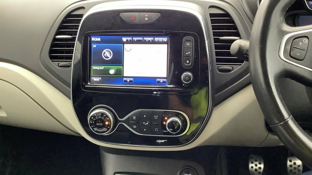 Renault Captur 0.9L Gt Line YT68FCD Orange #3