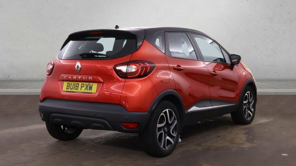 Renault Captur 0.9L Dynamique Nav BU18PXW Red #6
