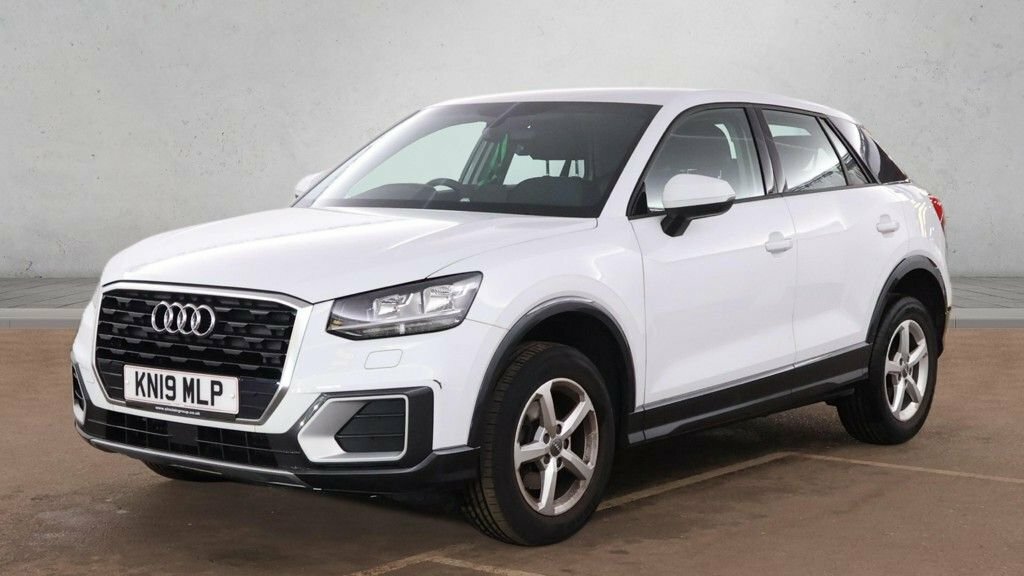 Audi Q2 1.6L Se KN19MLP White #4