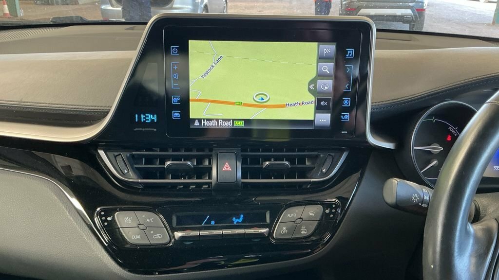 Toyota C-Hr 1.8L Design DC68LTU Blue #3
