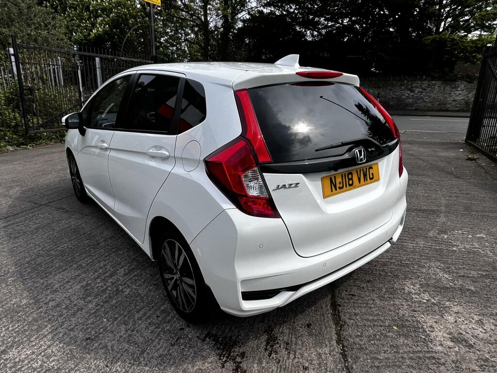 Honda Jazz 1.3 I-vtec Ex Navi Hatchback Eur NJ18VWG White #6