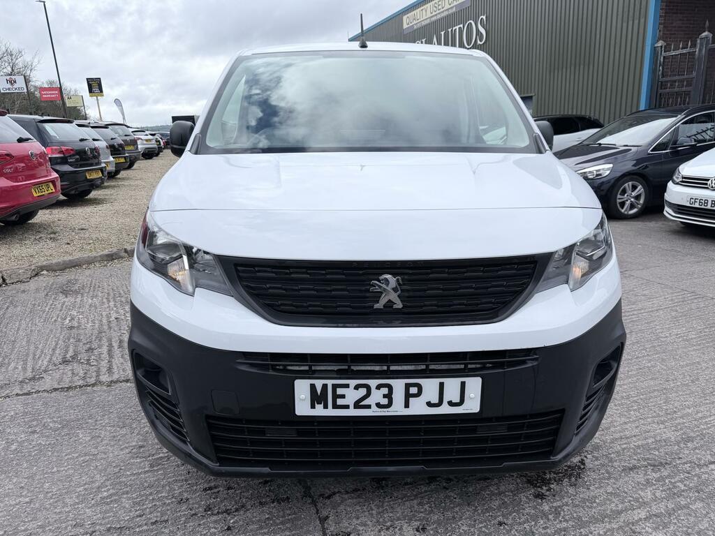 Peugeot Partner 1.5 Bluehdi 1000 Professional Premium Standard P ME23PJJ White #2