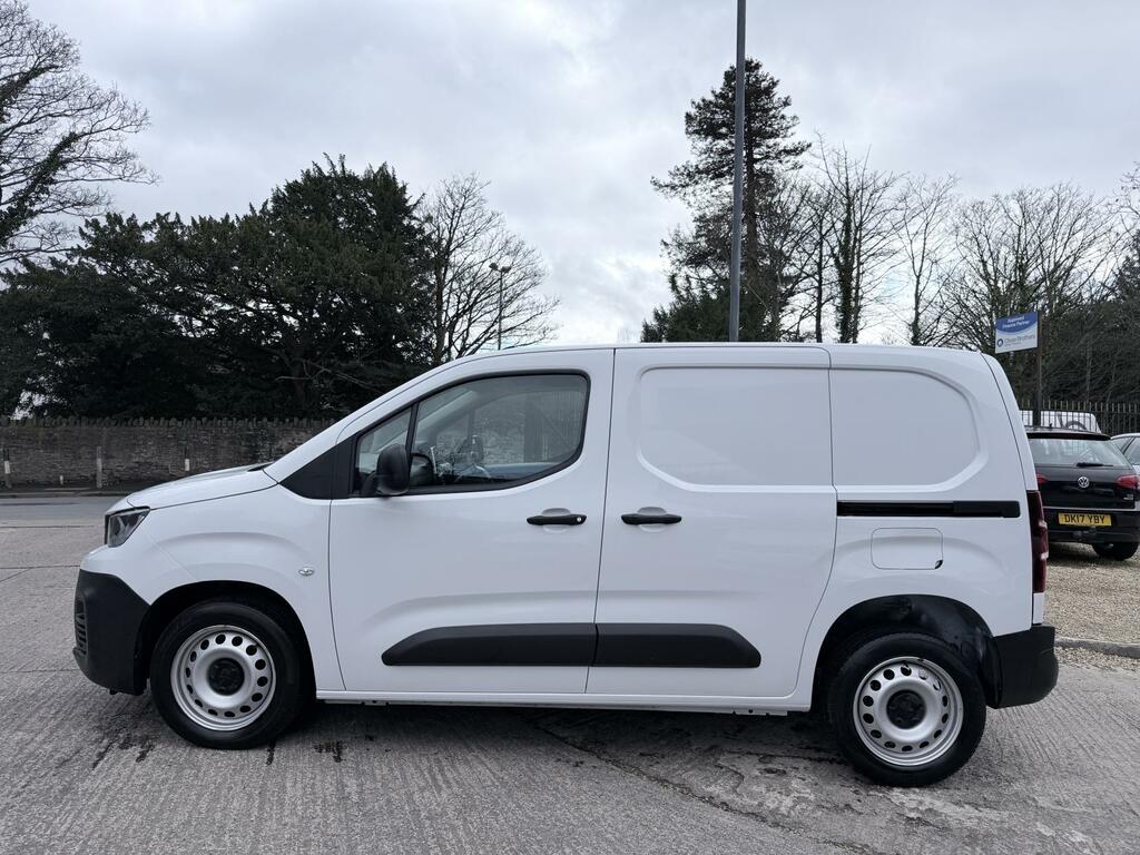 Peugeot Partner 1.5 Bluehdi 1000 Professional Premium Standard P ME23PJJ White #4