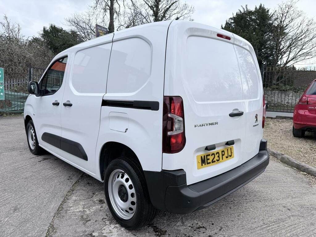 Peugeot Partner 1.5 Bluehdi 1000 Professional Premium Standard P ME23PJJ White #5