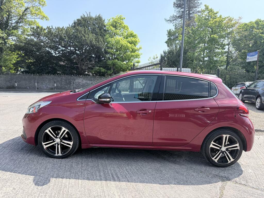 Peugeot 208 1.6 Bluehdi Gt Line Hatchback Eu KT18DUJ Red #4