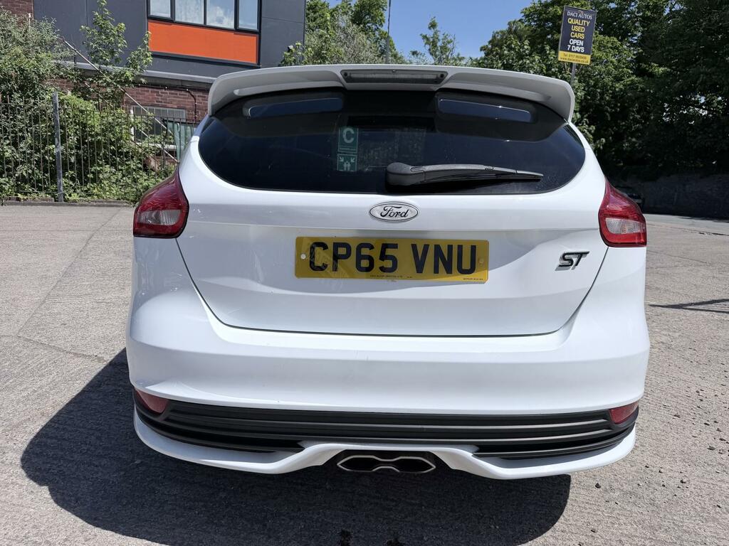 Ford Focus 2.0 Tdci St-2 Hatchback Euro 6 CP65VNU White #6