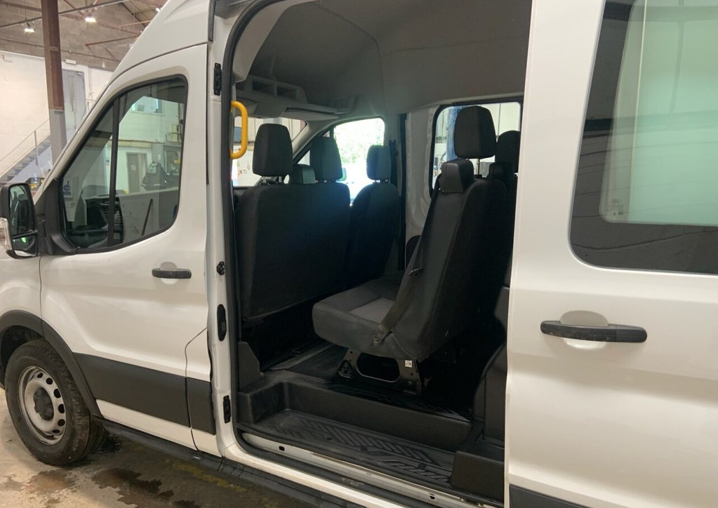 Ford Transit Custom 2.0 350 Ecoblue Leader Crew Van Double Cab Die HG74OCX White #4