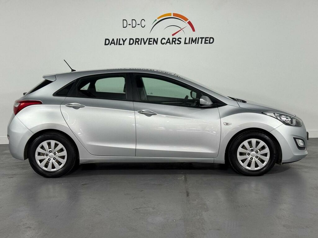 Hyundai I30 Hatchback 1.6 Crdi Blue Drive S Euro 6 Ss EJ15XBW Silver #5