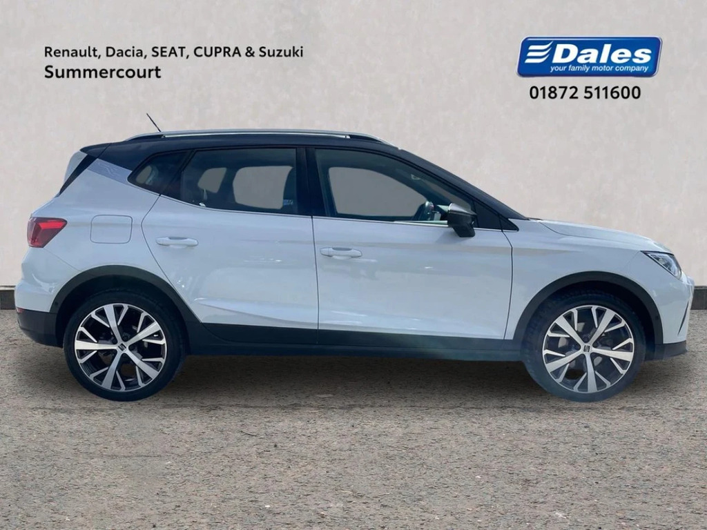 Seat Arona Arona 1.0 Tsi 110 Xperience Lux Dsg Hatchback LX24UFR White #3