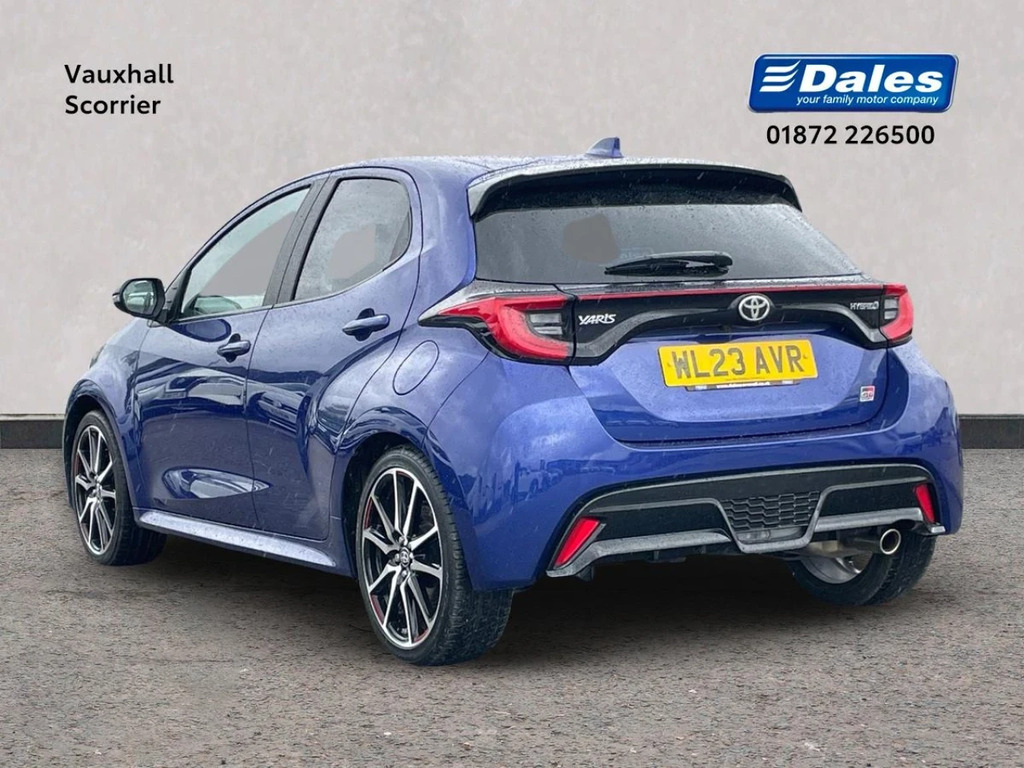 Toyota Yaris Toyota Yaris 1.5 Gr Sport Hev WL23AVR Blue #2