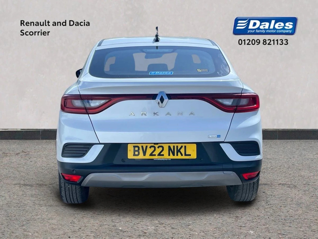 Renault Arkana Arkana 1.6 E-tech Hybrid 145 I BV22NKL White #4