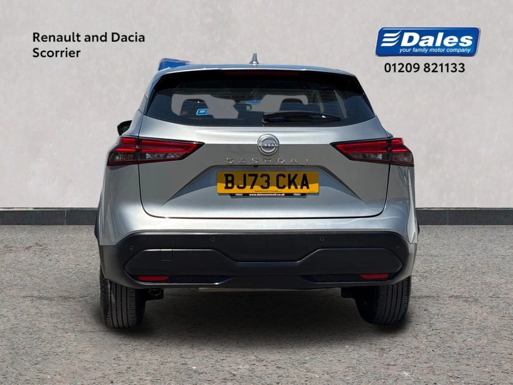 Nissan Qashqai Nissan Qashqai Acenta Premium 1.3 Dig-t BJ73CKA Silver #4