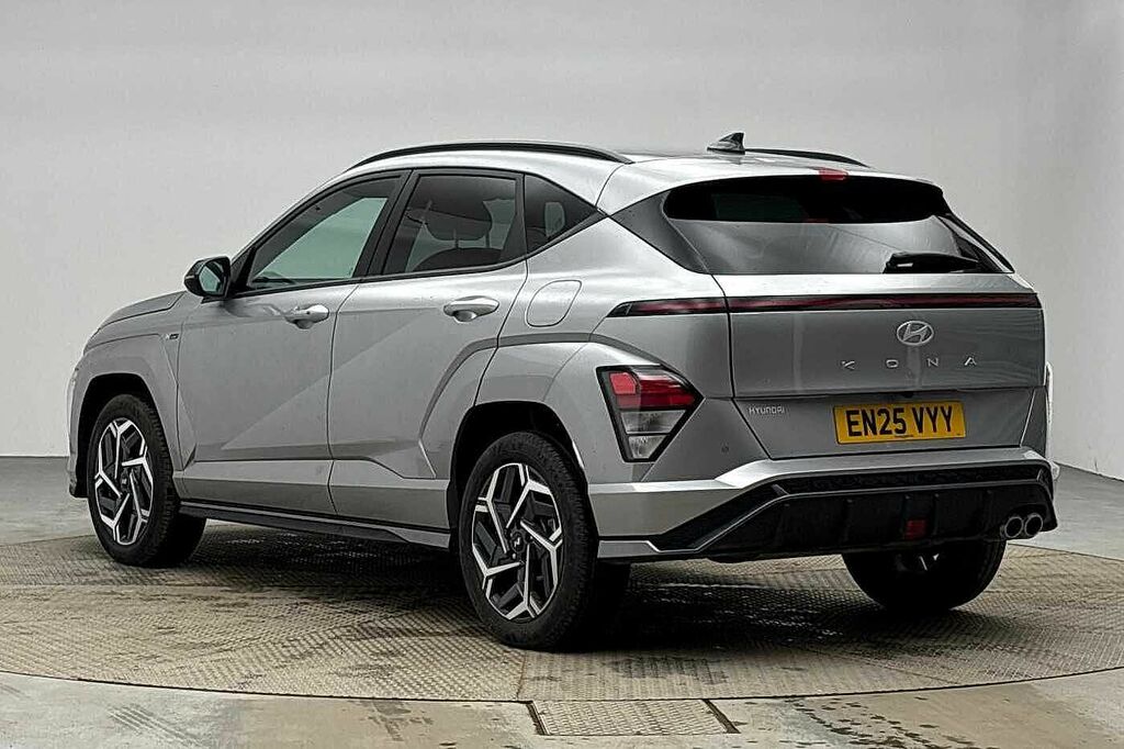 Hyundai Kona 1.6T 138 N Line EN25VYY Silver #2