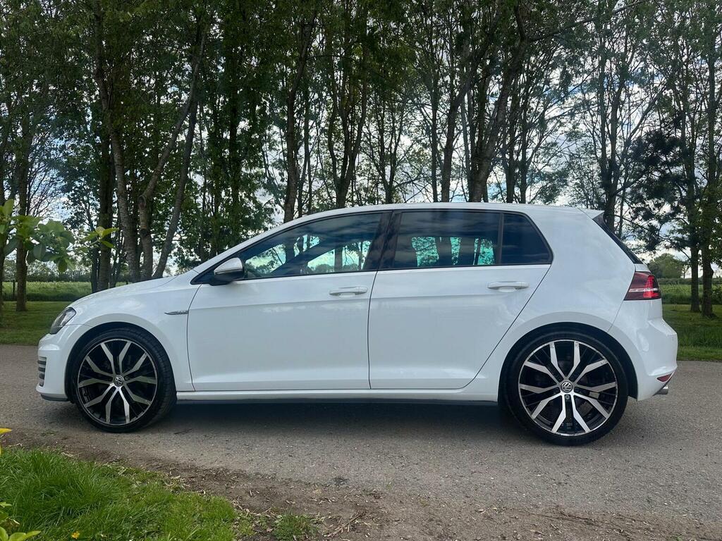 Volkswagen Golf Hatchback 2.0 Tdi Bluemotion Tech Gtd Dsg Euro 6 MD16BWK White #4