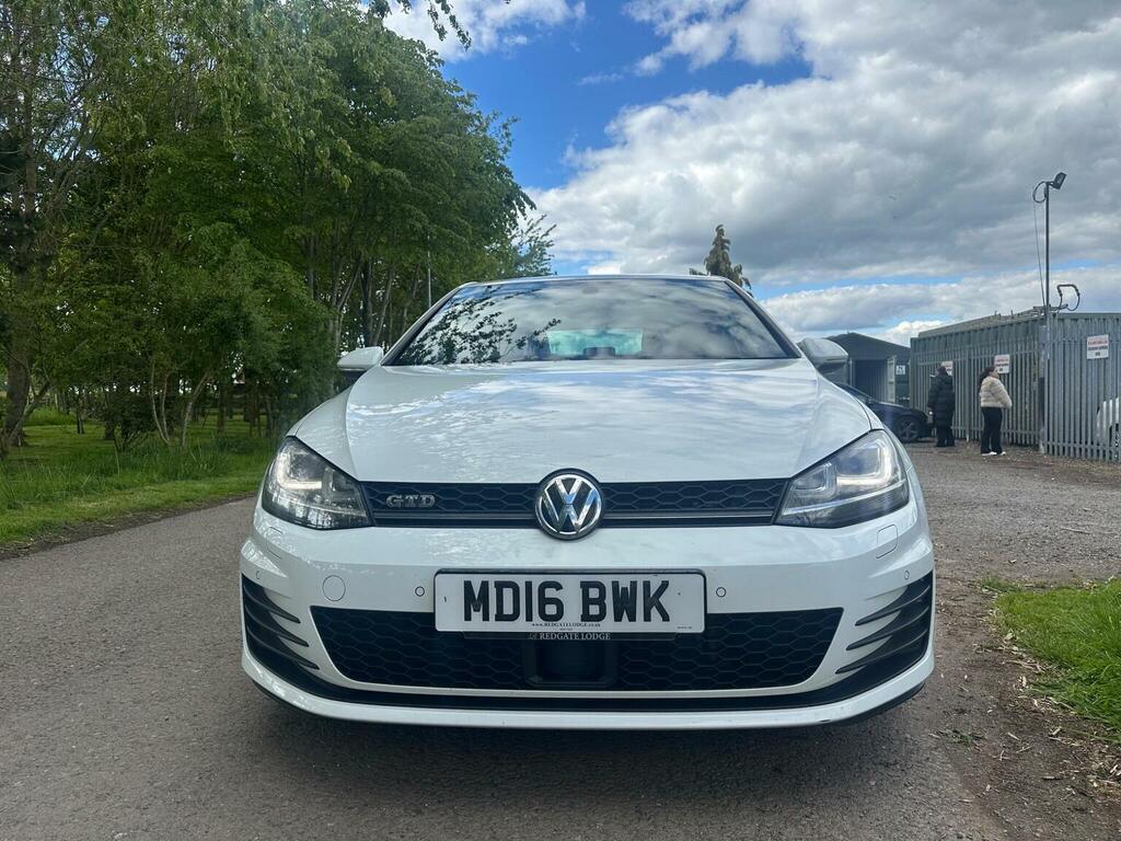 Volkswagen Golf Hatchback 2.0 Tdi Bluemotion Tech Gtd Dsg Euro 6 MD16BWK White #2