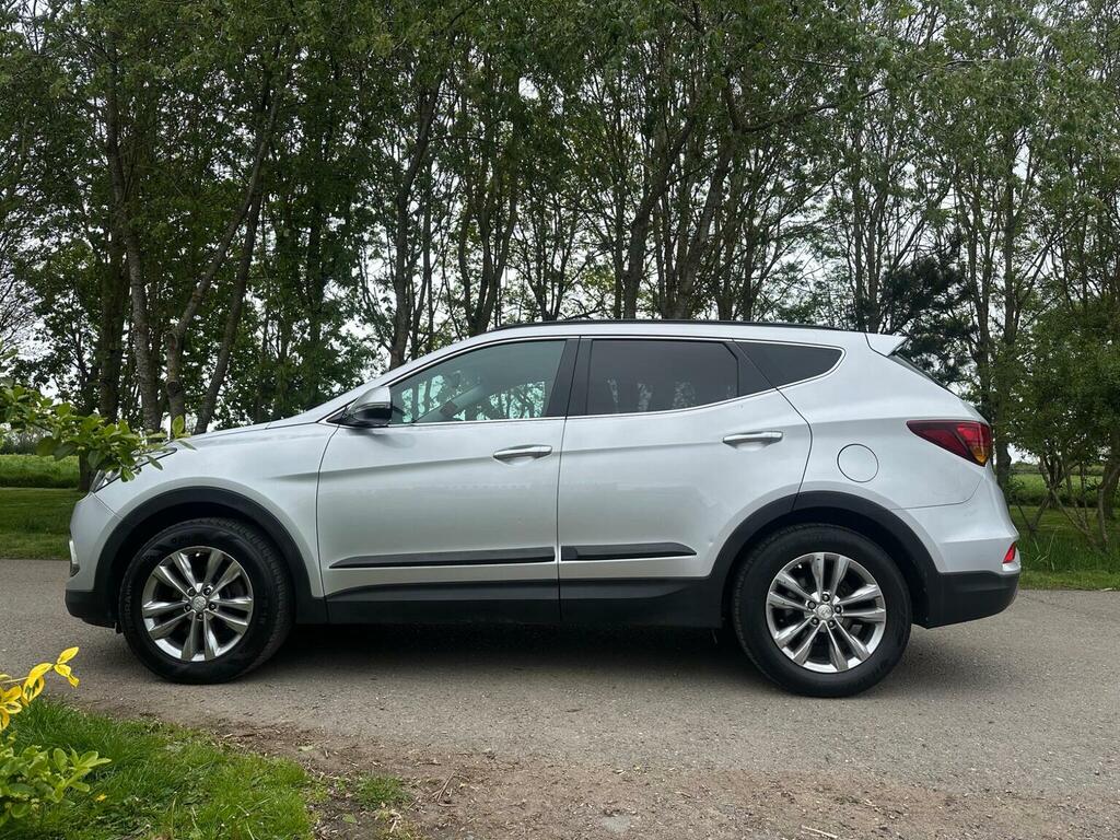 Hyundai Santa Fe Suv 2.2 Crdi Blue Drive Premium 4Wd Euro 6 S EJ16UOH Grey #4