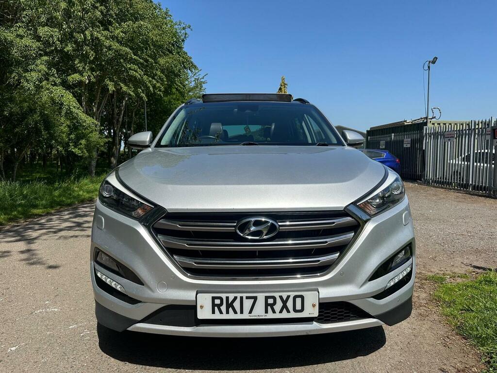 Hyundai Tucson Suv 2.0 Crdi Premium Se 4Wd Euro 6 2017 RK17RXO Silver #2