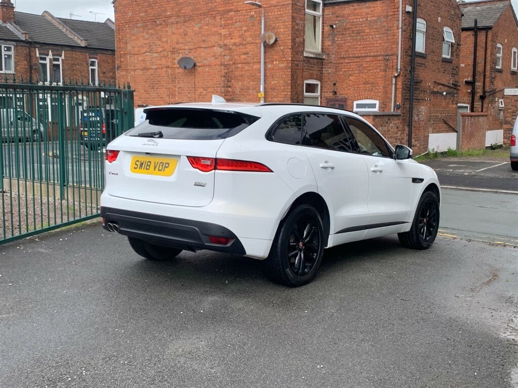 Jaguar F-Pace 2.0 D180 R-sport Awd Euro 6 Ss SW18VOP White #5