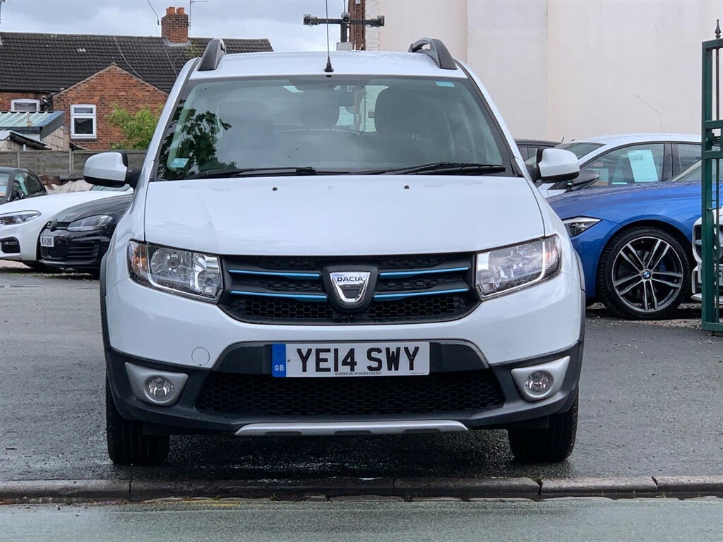 Dacia Sandero Stepway 0.9 Tce Laureate Euro 5 White #2