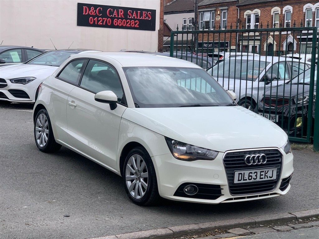 Audi A1 1.6 Tdi Sport Euro 5 Ss DL63EKJ White #2