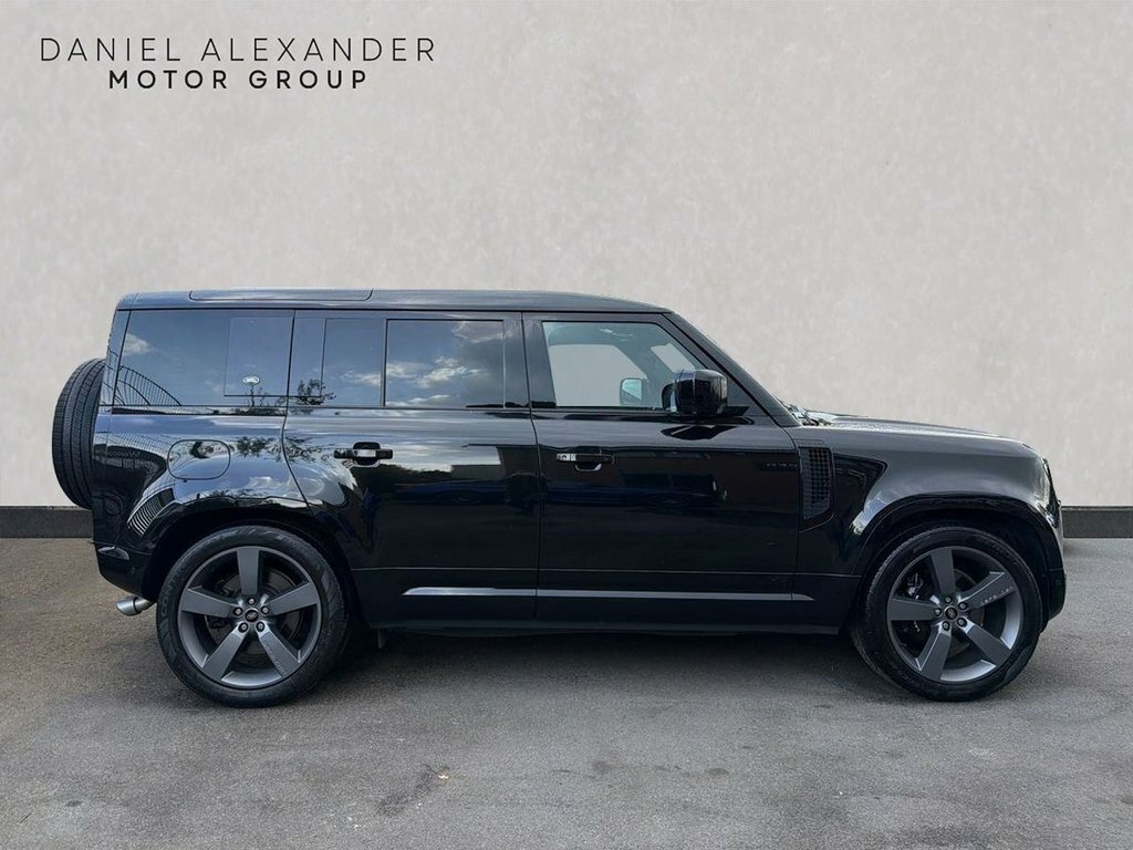 Land Rover Defender 5L Null LD22PPK Black #5