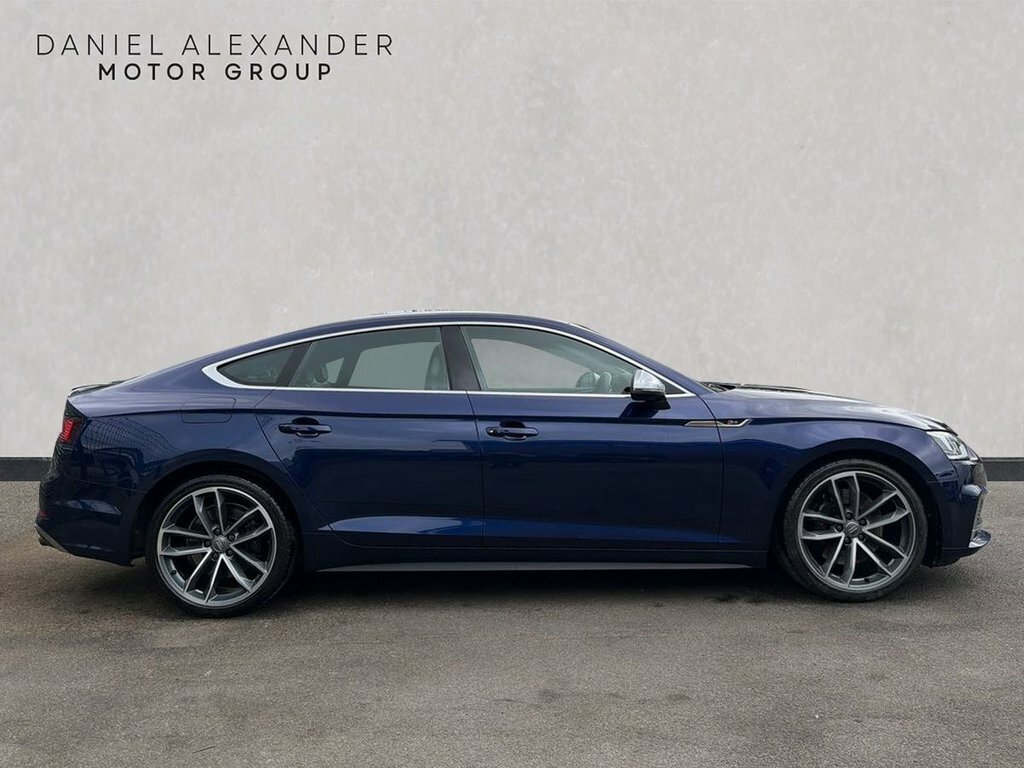 Audi S5 3L Null YM18OSR Blue #5