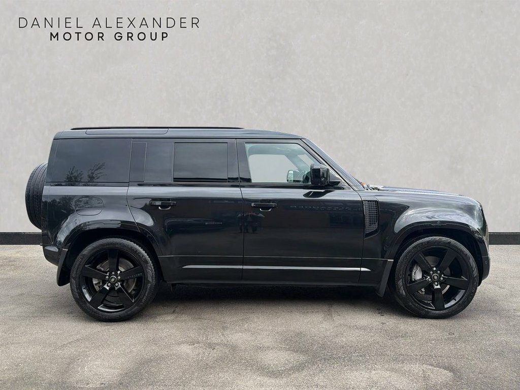 Land Rover Defender 3L X-dynamic Hse LF73SNO Black #5