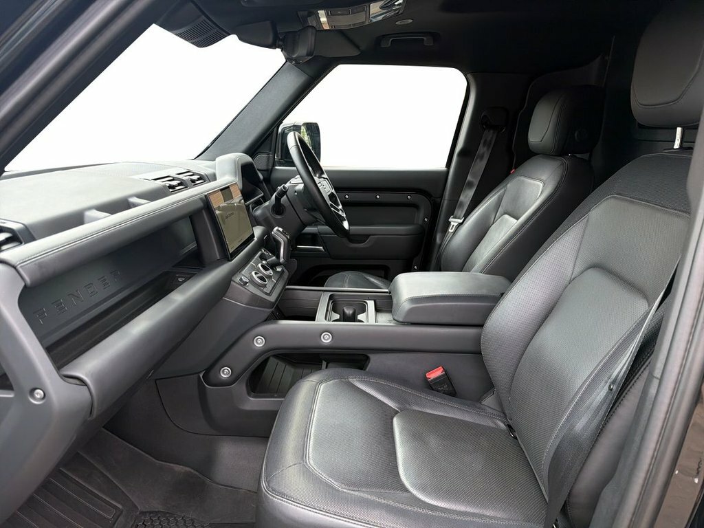 Land Rover Defender 3L X-dynamic Hse LF73SNO Black #3