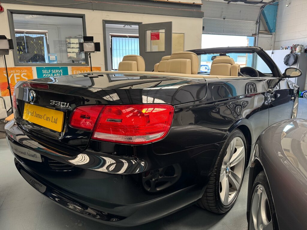 BMW 3 Series 3.0 330I Se Highline Convertible Black #3