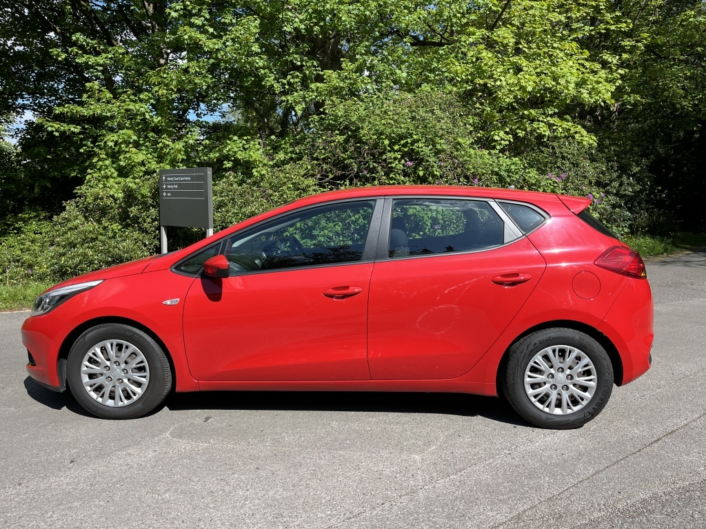 Kia Ceed Hatchback NL15YMP Red #3