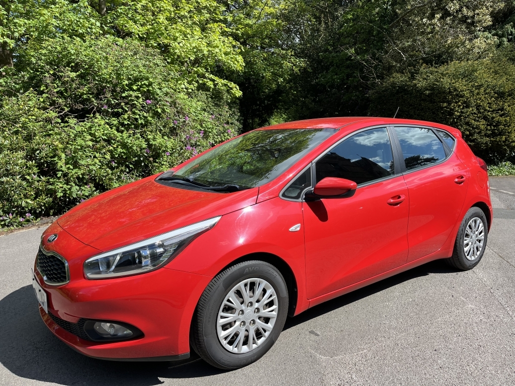 Kia Ceed Hatchback NL15YMP Red #4