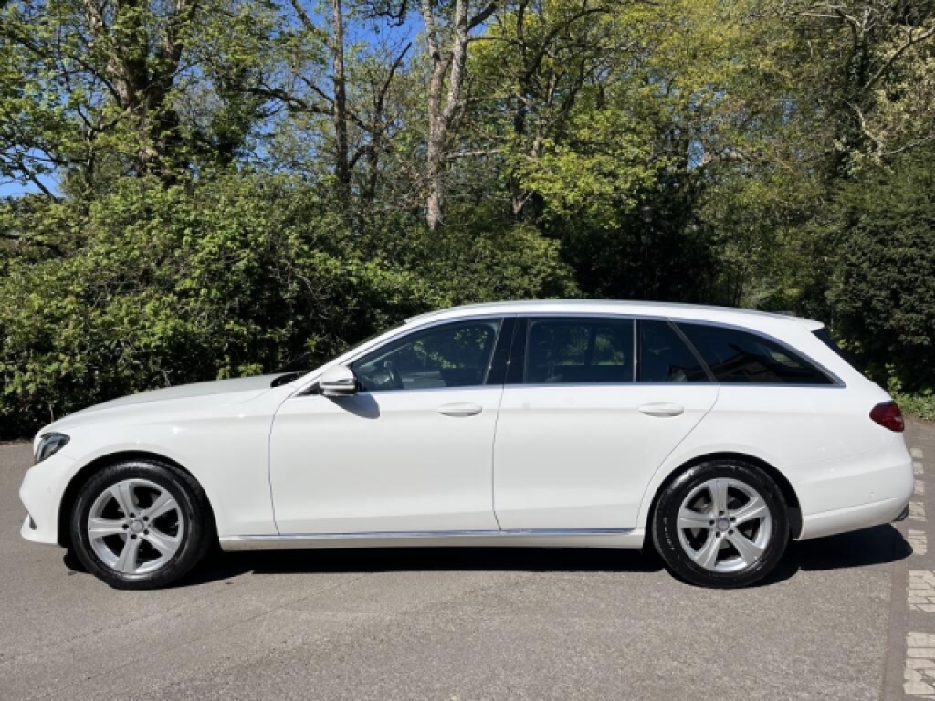 Mercedes-Benz E Class Estate ND17GCY White #2